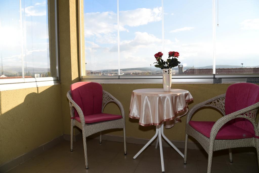 Apartment Mario Livno Exteriör bild